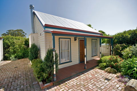 Torquay 1903 Period Cottages - Accommodation 4U 1