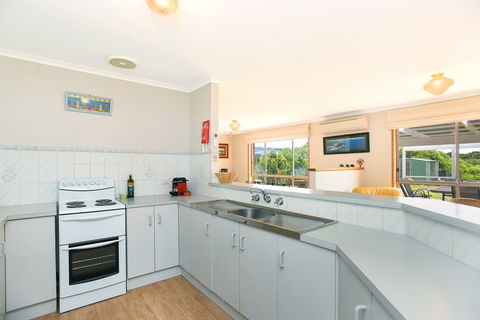 34 Newell Avenue, Middleton - Accommodation 4U 0