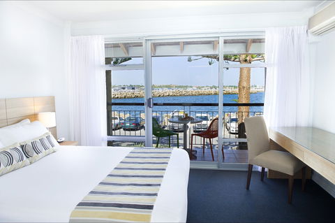 Be. Fremantle Serviced Apartments - Accommodation 4U 1
