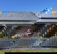 Bellamona - Cosy Georgian Cottage - Accommodation 4U