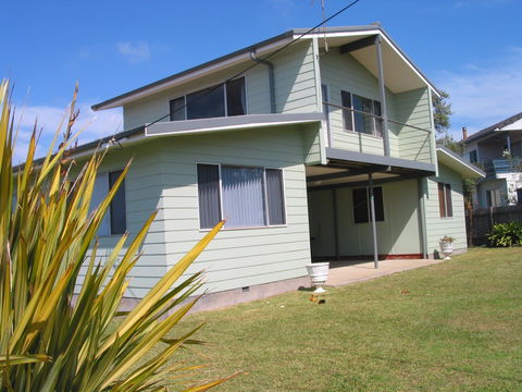 Berrara Cove Beach House - Accommodation 4U 2