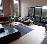 Blues Air 4 - Accommodation 4U