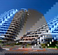 BreakFree Capital Tower - Accommodation 4U