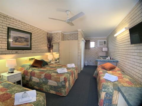 Cara Motel - Accommodation 4U 1