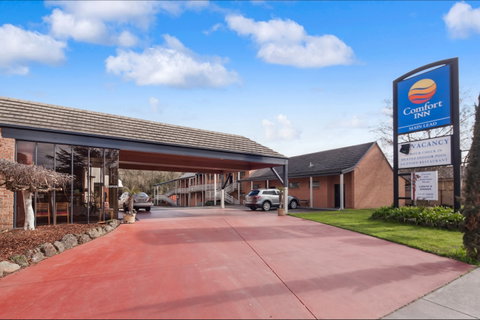 Comfort Inn Main Lead - Accommodation 4U 0