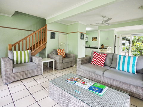 Coral Beach Noosa Resort - Accommodation 4U 1
