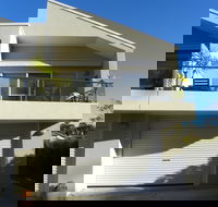 Couples Paradise in Cudmirrah - Accommodation 4U