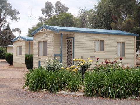 Cowra Holiday Park - Accommodation 4U 0