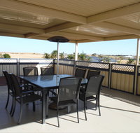 Deck to Sea - Accommodation 4U