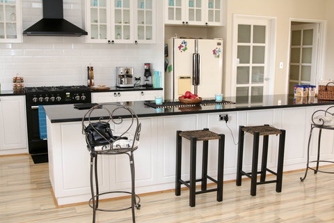 Downunder Farmstays - Accommodation 4U 1