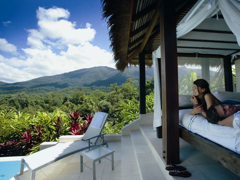 Executive Retreats - Shangri-La - Accommodation 4U 1