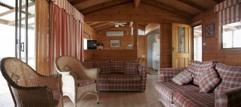 Glen Ayr Cottages - Accommodation 4U 1