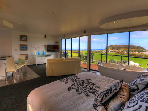 Horizon Deluxe Apartments - Accommodation 4U 2