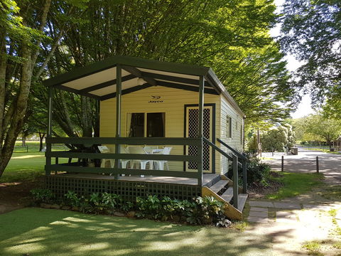 Jamieson Caravan Park - Accommodation 4U 2