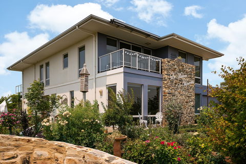La Maison Du Vigneron B&B & Special Ocassion Dining - Accommodation 4U 0