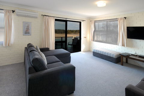 Marcel Towers Holiday Apartments - Accommodation 4U 2