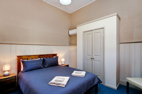 McCulloch's Rest - Accommodation 4U 2