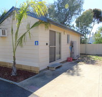Moonta Bay Cabins - Cabin 2 - Accommodation 4U