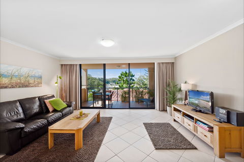 Oceanview 1 - Accommodation 4U 0