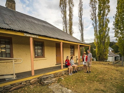 Old Trahlee - Accommodation 4U 0