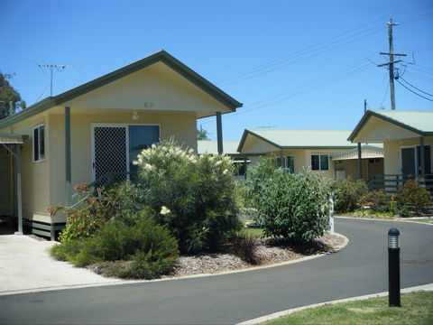 Peppertree Cabins Kingaroy - Accommodation 4U 1