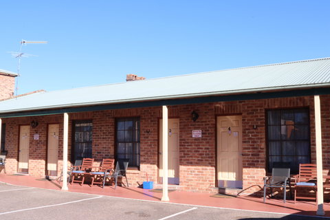 Sandstock Motor Inn - Accommodation 4U 1