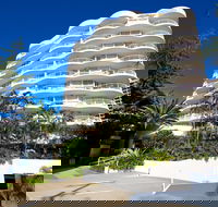 Surf Parade Resort - Accommodation 4U