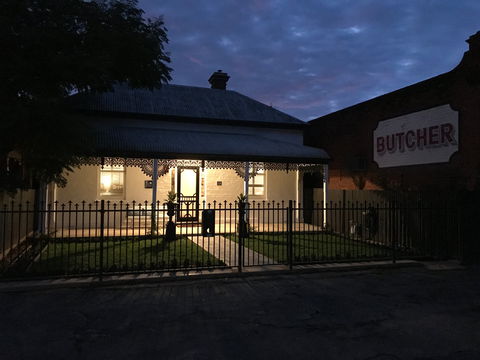 The Old Butcher's House - Accommodation 4U 0