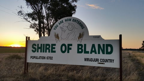 West Wyalong Caravan Park - Accommodation 4U 0