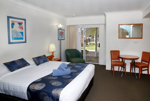 Yamba Aston Motel - Accommodation 4U 1