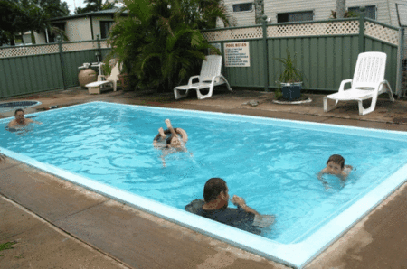 Sunrise Caravan Park - Accommodation 4U 2
