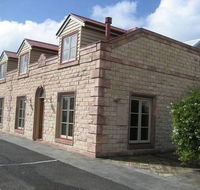 54 on Bank - Accommodation 4U