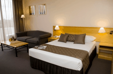 Sunnybrook Hotel  Convention Centre - Accommodation 4U