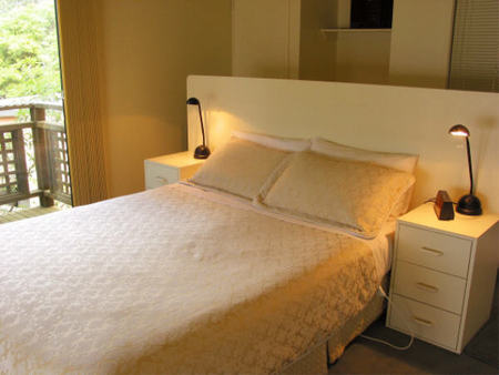 Deja Vu Lakes Entrance B And B - Accommodation 4U 5