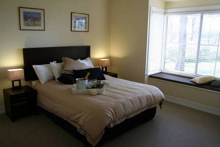 Lakes Entrance Waverley House Cottages - Accommodation 4U 2