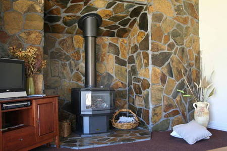 Lakes Entrance Waverley House Cottages - Accommodation 4U 5
