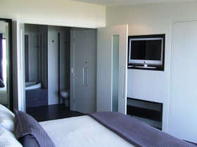Hearns Beachside Villas - Accommodation 4U 4