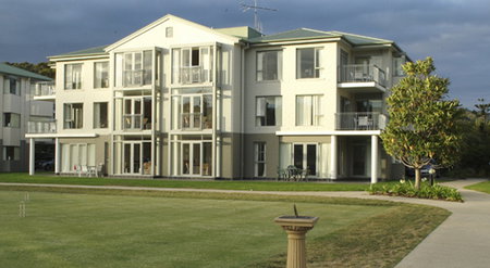 Mantra Lorne - Accommodation 4U 5
