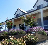 Canadian Lodge - Accommodation 4U