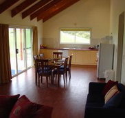 Fish Creek Farmview Cottages - Accommodation 4U