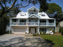 Silver Waters Bed And Breakfast - Accommodation 4U 0