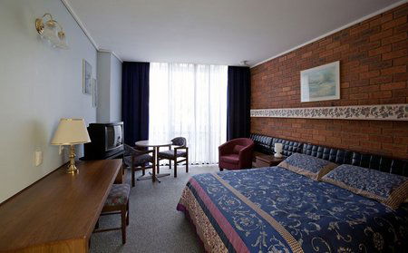 Connells Motel - Accommodation 4U 3