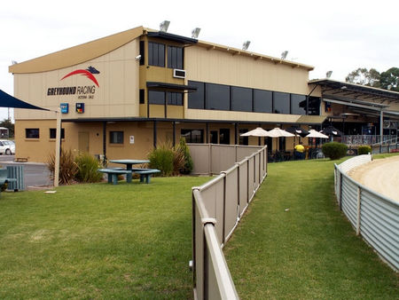 Sale Showground Caravan And Motorhome Park - Accommodation 4U 3