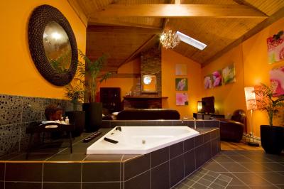 Linden Gardens Rainforest Retreat - Accommodation 4U 5