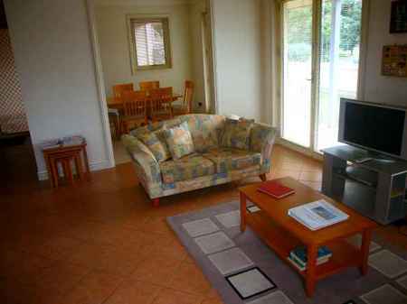 Dockside Waterfront Indulgence - Accommodation 4U 4