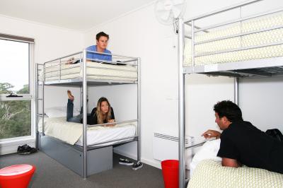 The Island Accommodation - Accommodation 4U 1