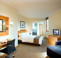 Holiday Inn Old Sydney - Accommodation 4U