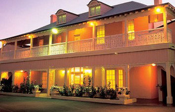 Clifton Lodge - Accommodation 4U 1