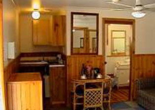 Ocean Grove Cedar Cabins - Accommodation 4U 2
