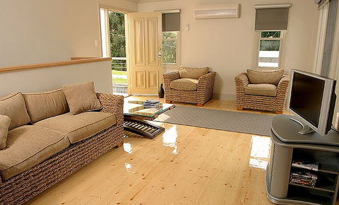 Carrigg House - Accommodation 4U 8
